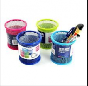 Cắm bút lưới Deli 9153
